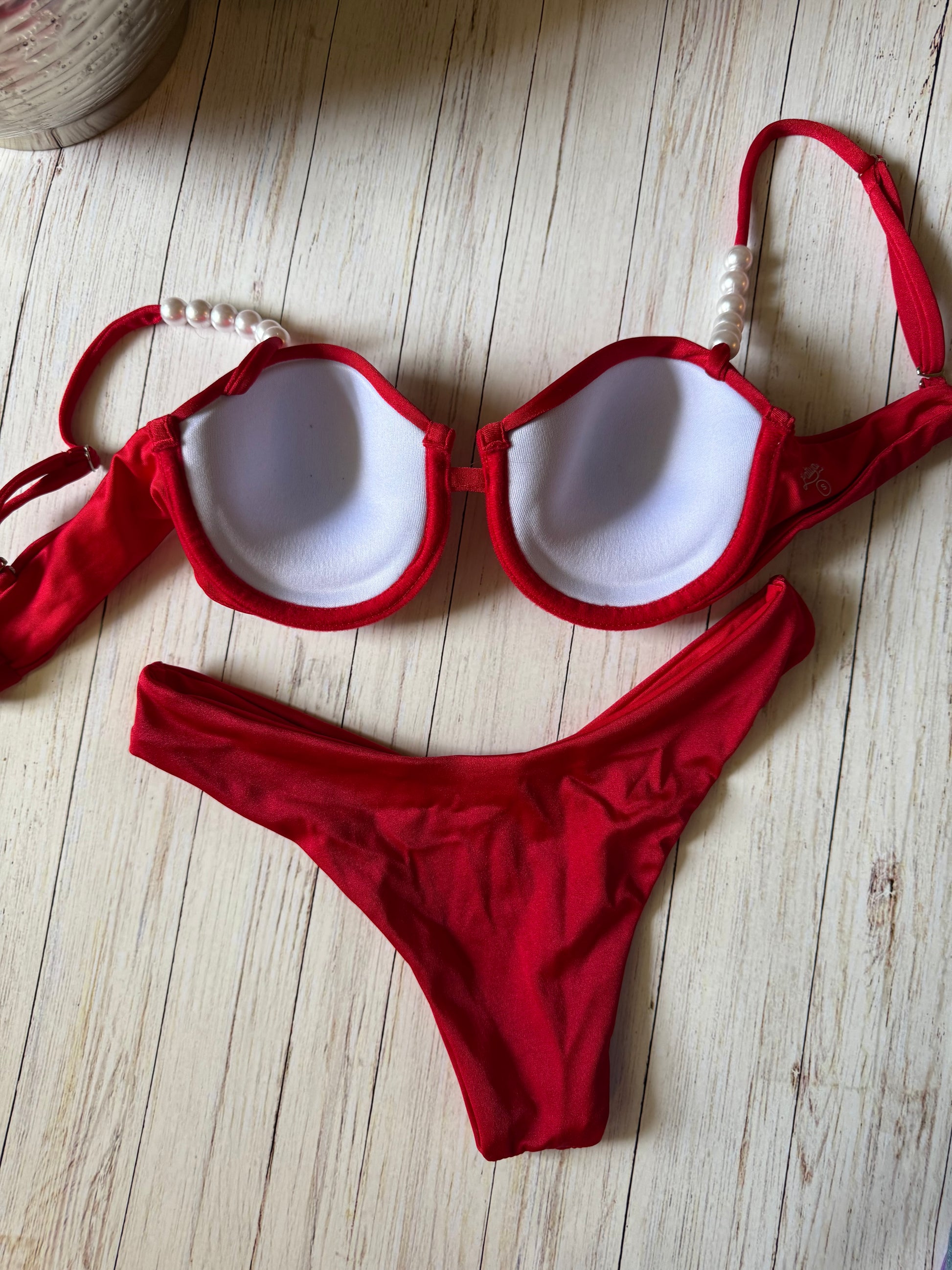 Rosy Pearl Red