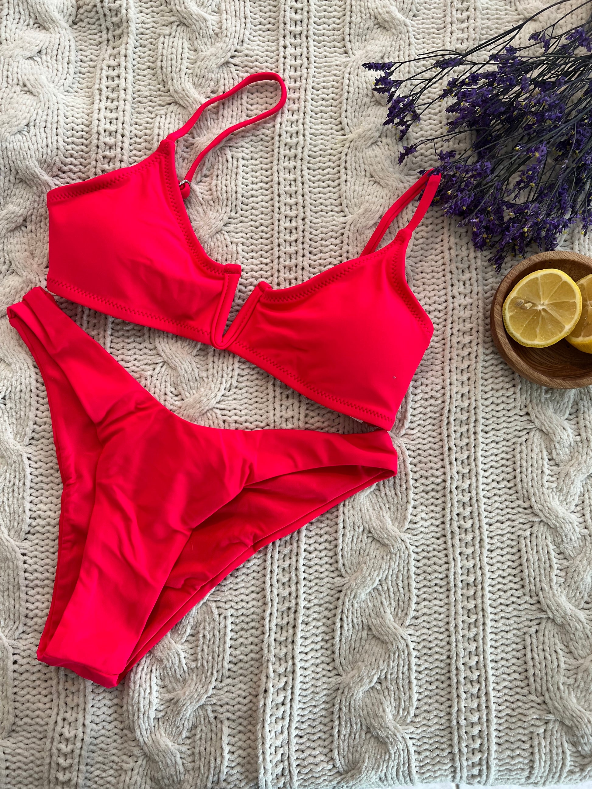 Catalina red